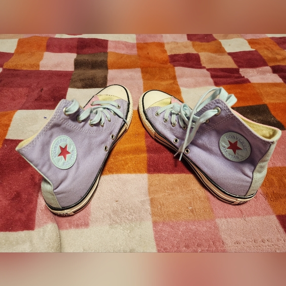 Converse high tops Chucks pink purple shoes sneakers US junior 5 / womens 7 - Picture 4 of 11